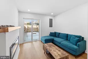 248 S Eaton St, Baltimore, MD 21224 - Photo 9