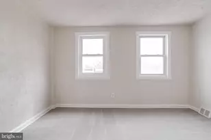 4105 Flowerton Rd, Baltimore, MD 21229 - Photo 15