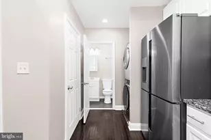 2001 Poplar Grove St, Baltimore, MD 21216 - Photo 11