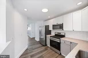 451 W 24th St, Baltimore, MD 21211 - Photo 11