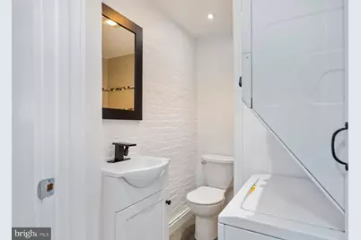 451 W 24th Street, Baltimore, MD 21211 - Photo 13