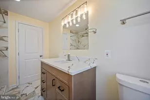 6108 Fair Oaks Ave, Baltimore, MD 21214 - Photo 27