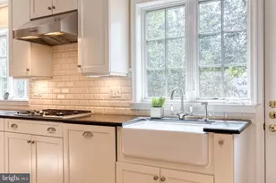 13 Tamworth Rd, Baltimore, MD 21210 - Photo 17