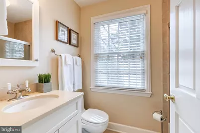 13 Tamworth Road, Baltimore, MD 21210 - Photo 35