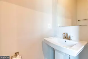 228 S Newkirk St, Baltimore, MD 21224 - Photo 9