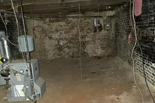 208 S Catherine St, Baltimore, MD 21223 - Photo 11