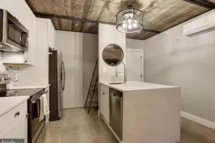 12 W Montgomery Street W, Baltimore, MD 21230 - Photo 3