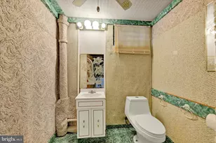 5616 Fernpark Ave, Baltimore, MD 21207 - Photo 19