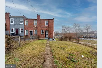 2574 W Lafayette Avenue W, Baltimore, MD 21216 - Photo 19