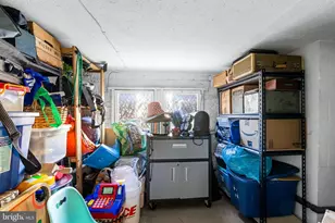 217 W 27th Street W, Baltimore, MD 21211 - Photo 33