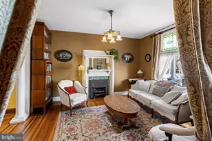 217 W 27th Street W, Baltimore, MD 21211 - Photo 3