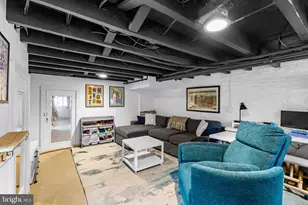 217 W 27th Street W, Baltimore, MD 21211 - Photo 29