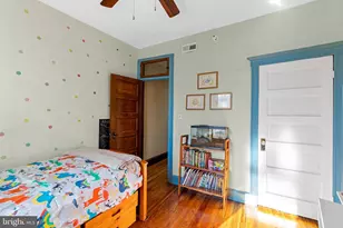 217 W 27th Street W, Baltimore, MD 21211 - Photo 27