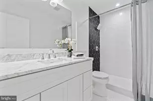 1825 S Hanover St, Baltimore, MD 21230 - Photo 11