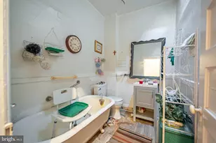 2132 N Wolfe St, Baltimore, MD 21213 - Photo 17