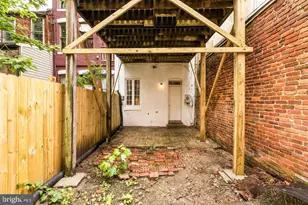 38 S Carrollton Ave, Baltimore, MD 21223 - Photo 17