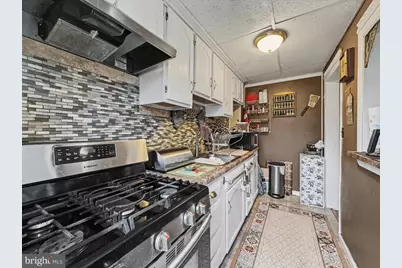 3332 Brendan Avenue, Baltimore, MD 21213 - Photo 9