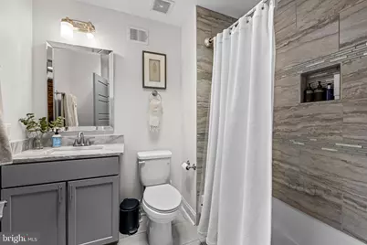 731 S Linwood Avenue, Baltimore, MD 21224 - Photo 17