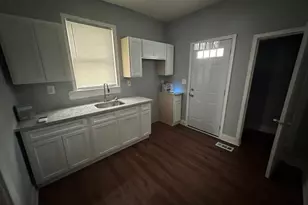 2806 Violet Ave, Baltimore, MD 21215 - Photo 9