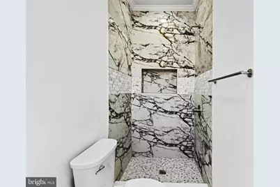 210 Monastery Avenue, Baltimore, MD 21229 - Photo 15