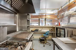 2400 Druid Hill Ave, Baltimore, MD 21217 - Photo 23