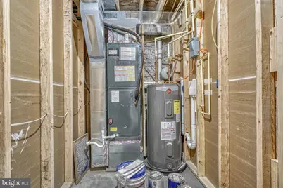 2631 Loyola Northway, Baltimore, MD 21215 - Photo 33