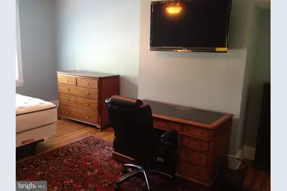 214 E University Parkway, Baltimore, MD 21218 - Photo 11