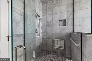 3801 Canterbury Rd, Baltimore, MD 21218 - Photo 33