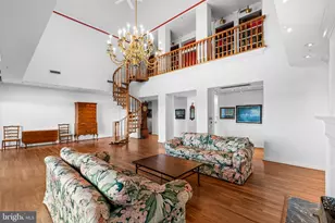 3801 Canterbury Rd, Baltimore, MD 21218 - Photo 9