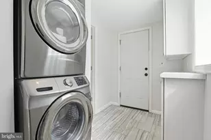 411 S Chester St, Baltimore, MD 21231 - Photo 11