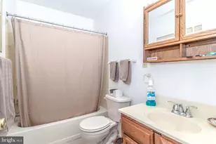 215 S Eaton St, Baltimore, MD 21224 - Photo 29