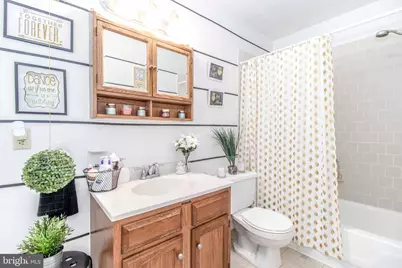 215 S Eaton Street, Baltimore, MD 21224 - Photo 25