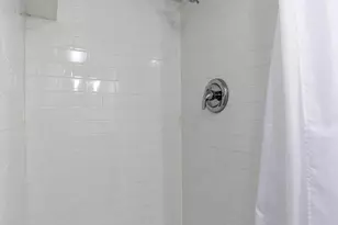 821 S Eaton St, Baltimore, MD 21224 - Photo 27