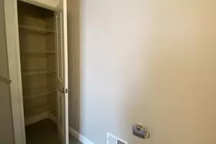 901 N Montford Ave, Baltimore, MD 21205 - Photo 17