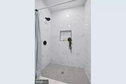 2503 Loyola Southway, Baltimore, MD 21215 - Photo 25