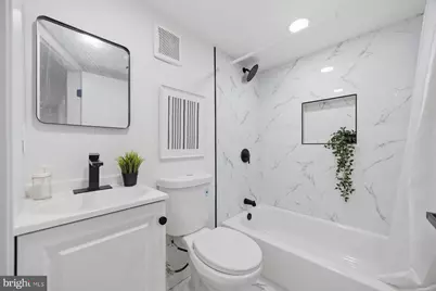 2503 Loyola Southway, Baltimore, MD 21215 - Photo 33