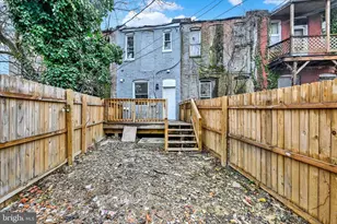 2606 W Fairmount Ave, Baltimore, MD 21223 - Photo 15