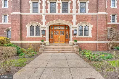 501 W University Parkway #J2, Baltimore, MD 21210 - Photo 49