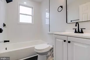 3916 2nd St, Baltimore, MD 21225 - Photo 11