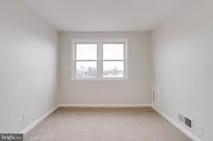 3916 2nd St, Baltimore, MD 21225 - Photo 13