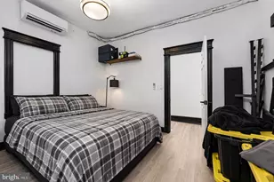 339 E 31st St, Baltimore, MD 21218 - Photo 17