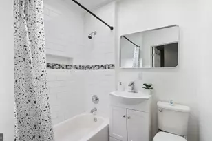 709 E 30th St, Baltimore, MD 21218 - Photo 15