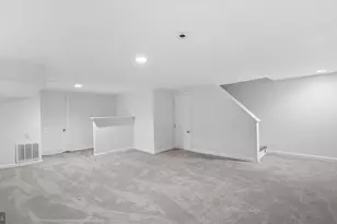 709 E 30th St, Baltimore, MD 21218 - Photo 19