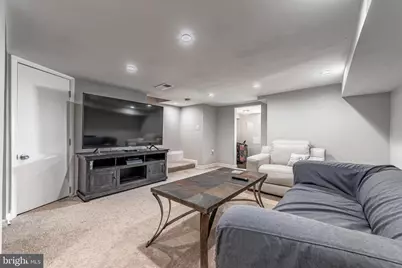 804 McCabe Avenue, Baltimore, MD 21212 - Photo 23