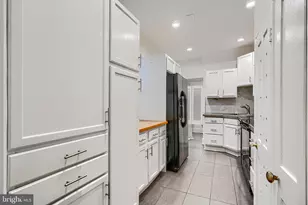 2123 E Fairmount Ave, Baltimore, MD 21231 - Photo 7