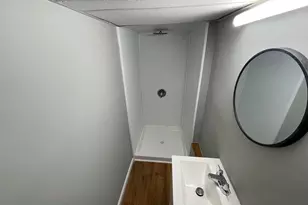 611 S Eaton St, Baltimore, MD 21224 - Photo 9