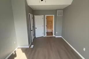 215 N Curley St, Baltimore, MD 21224 - Photo 11