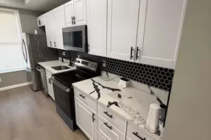 215 N Curley St, Baltimore, MD 21224 - Photo 3