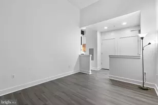 22 S Howard St, Baltimore, MD 21201 - Photo 9