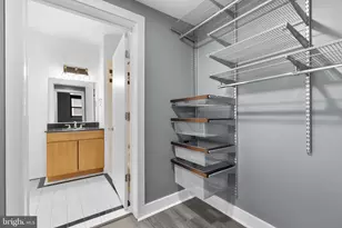 22 S Howard St, Baltimore, MD 21201 - Photo 33